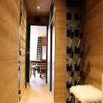 Roche Blanche - Location: Beau Renove Mae-9086 아파트